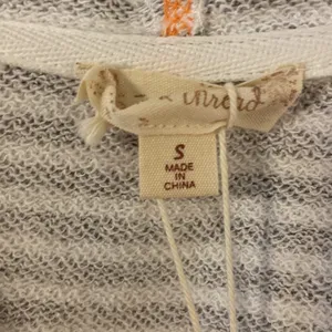 Hem & Thread Anthology Hoodie type too long sleeves silver and orange see photo thumbnail 3