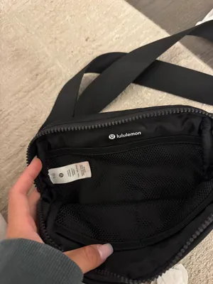 Lululemon Belt Bag thumbnail 2