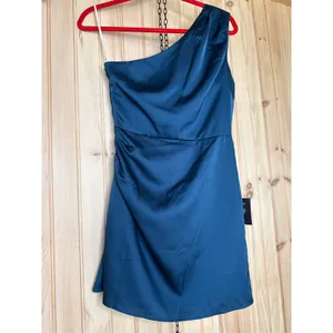 NWT Lulus Love Me Tonight Navy Blue Satin One-Shoulder Mini Dress Party Size S thumbnail 2