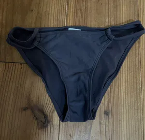 Xhilaration Swim bottoms thumbnail 1