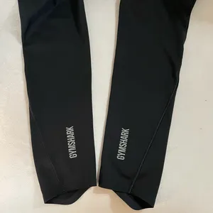 Gymshark Black Leggings Size S Pre Owned excellent used condition thumbnail 7