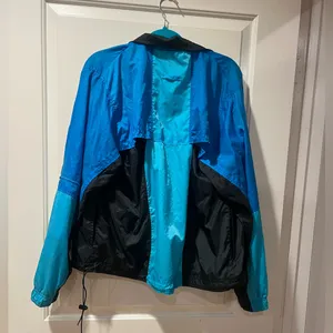 Nike Turquoise Black Windbreaker LG thumbnail 2