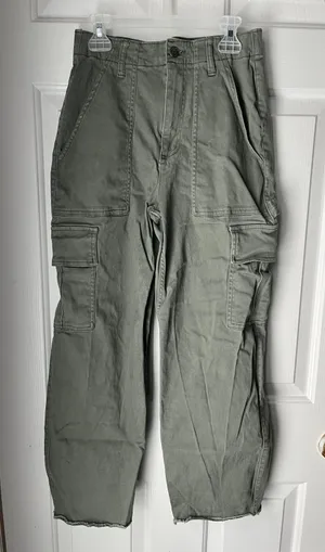 Hollister Bottoms thumbnail 1
