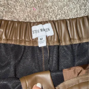 NWOT Steve Madden high wasted faux leather shorts women's size medium thumbnail 6