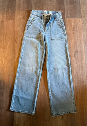 Time & Tru Jeans thumbnail 1