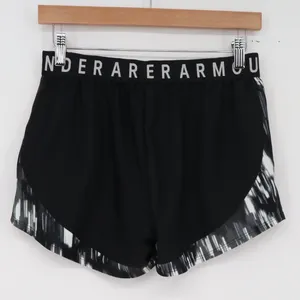 Under Armour Shorts Womens Medium Loose Fit Black Graphic Print Active Excellent thumbnail 5