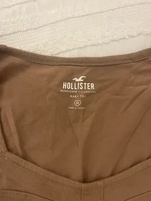 Hollister Top thumbnail 2