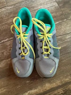 Nike Flex Trainer 2 athletic shoes with yellow & teal accents women’s size 8.5 thumbnail 3