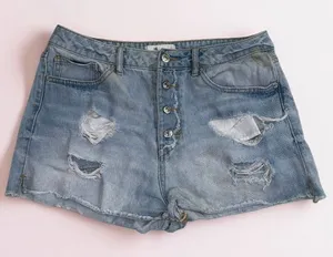 Cute forever 21 denim shorts thumbnail 1