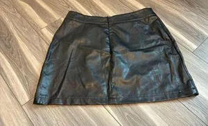 SheIn Black leather skirt size medium thumbnail 4