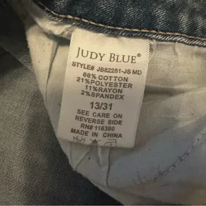 Judy Blue High Waist Destroyed Boyfriend denim jeans size 13/31 thumbnail 9