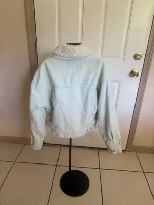 Large Levi's Meadow Mist Sherpa Baby Baggy fine-wale corduroy Trucker Jacket thumbnail 3