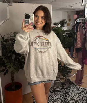 Pink Floyd Crew Neck Distressed Pullover Sweatshirt Gray Size 1X thumbnail 2