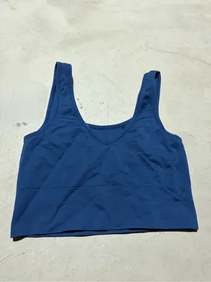 Athleta Women’s Ribbed cropped tank top medium thumbnail 4