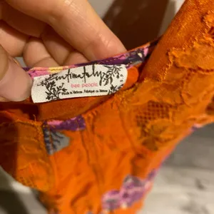 Free people Orange Floral Lace Trim slip Dress with asymmetrical hem, size S thumbnail 6
