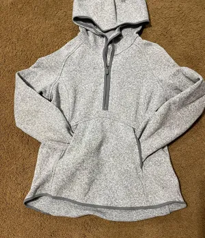 Lululemon Sweatshirt thumbnail 1