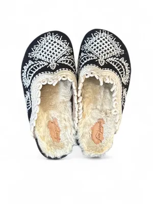 Free People Walden Mule Faux Fur Embroidered Clog Black & Cream Boho Size 37 thumbnail 2