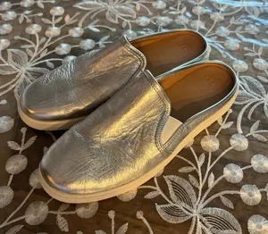 UGG Luci metallic leather mule slip-ons in‎ silver women's 10 thumbnail 1
