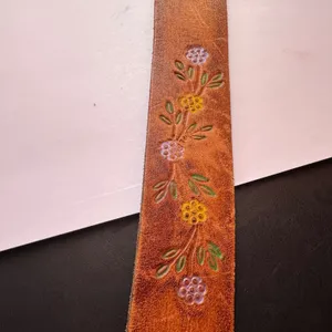 70s Vtg sz 34 Painted Mushroom Butterfly Floral Tooled Leather Belt W/Zee Buckle thumbnail 8