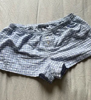 Brandy Melville Shorts thumbnail 1