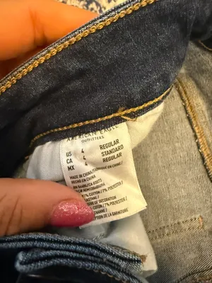 American Eagle Outfitters Ripped Jegging thumbnail 5