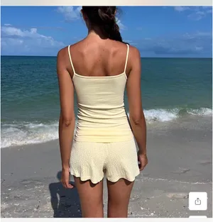 Brandy Melville yellow Tiffany tank thumbnail 3