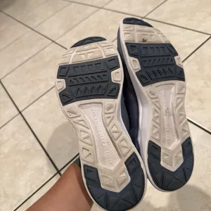 APL TechLoom Breeze Sneakers  Womens Size 9.5 thumbnail 5