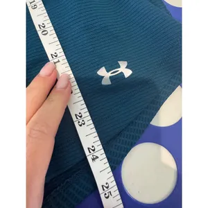 Under Armour Tank Top Women M Racerback‎ Mesh Lightweight Athletic Minimalist thumbnail 5