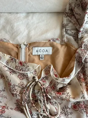 Amazing Lace Floral Mini Dress thumbnail 2