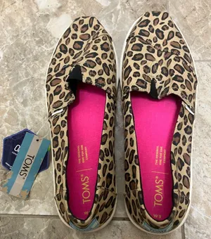 Women's Toms Alpargata Slip-On leopard print thumbnail 1