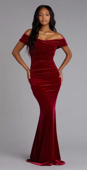 Windsor Gemma Burgundy Velvet Off Shoulder Mermaid Gown Size XS thumbnail 1