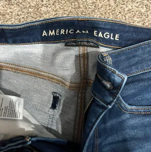 American Eagle Jeans thumbnail 2
