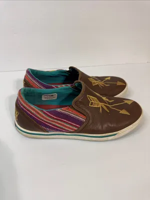 Twisted X Brown Leather Slip-On Sneakers with Gold Arrow Embroidery thumbnail 4