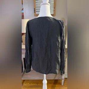 Old Navy Blouse thumbnail 4