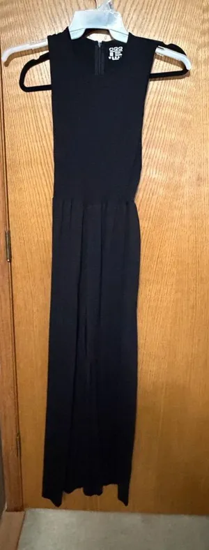 Elegant OQQ Black Sleeveless jumpsuit thumbnail 1