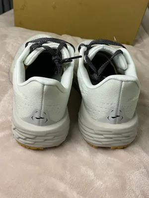 Unisex Brooks Launch 11 Running Shoes Mens size 7 Womens size 8.5 thumbnail 3