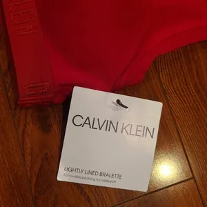 Calvin Klein Red Lightly Lined Bralette Size Medium thumbnail 3