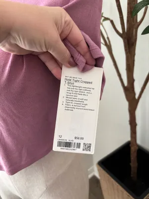 NWT lululemon hold tight cropped t-shirt thumbnail 2