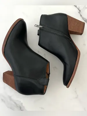 Madewell The Billie Boot in Black Leather - Size 8.5 thumbnail 6