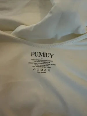 Sleek White Scoop Neck Bodysuit for Women thumbnail 3