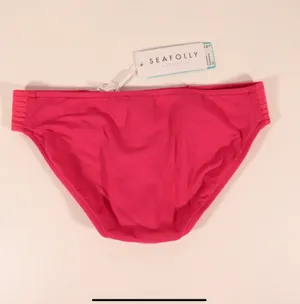 NWT Quilted Hipster Bikini Bottoms in Persian Pink thumbnail 6
