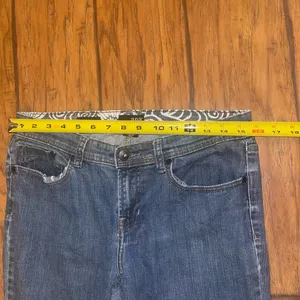 A.n.a bootcut denim jeans pants woman’s size 8 EUC thumbnail 5