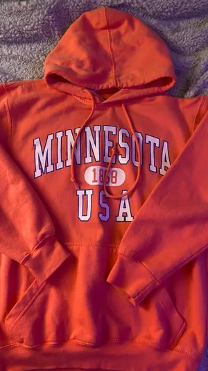 Minnesota Hoodie Red thumbnail 1