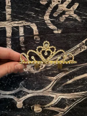 Princess Tiara Gold Size undefined thumbnail 2