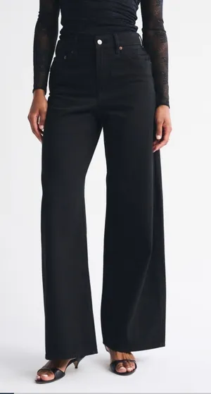 Abercrombie Curve Love Wide-Leg Jeans thumbnail 1