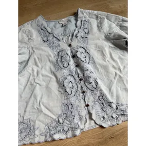 Calypso St. Barth Women's Size L Light Blue Embroidered Blouse Button Front thumbnail 4