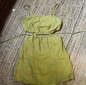 Le Lis Dress thumbnail 1