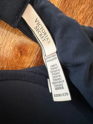 Victoria Sport Victoria's Secret Woman’s Push Up Bra Navy Padded Bra, Sz 32DD thumbnail 9