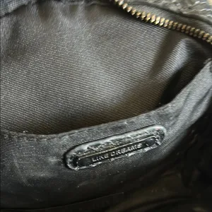 Chic Black Crossbody Bag thumbnail 10