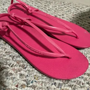 Havaianas Slingback Pink Sandal- Size 41-42 (9) thumbnail 2